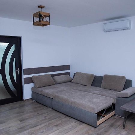 Green Apartments Oradea Eksteriør bilde
